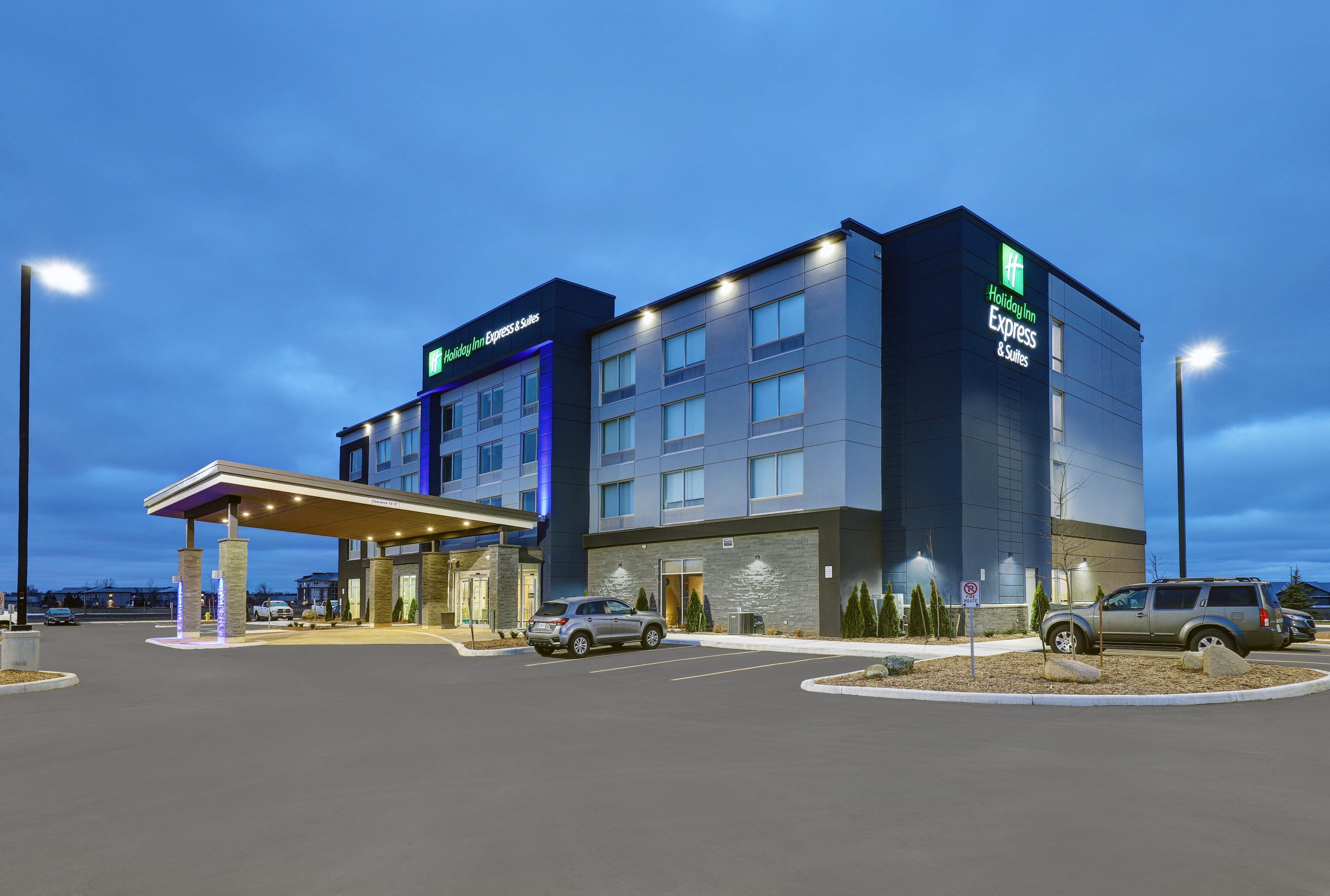 Holiday Inn Express&Suites - Port Elgin Exterior foto