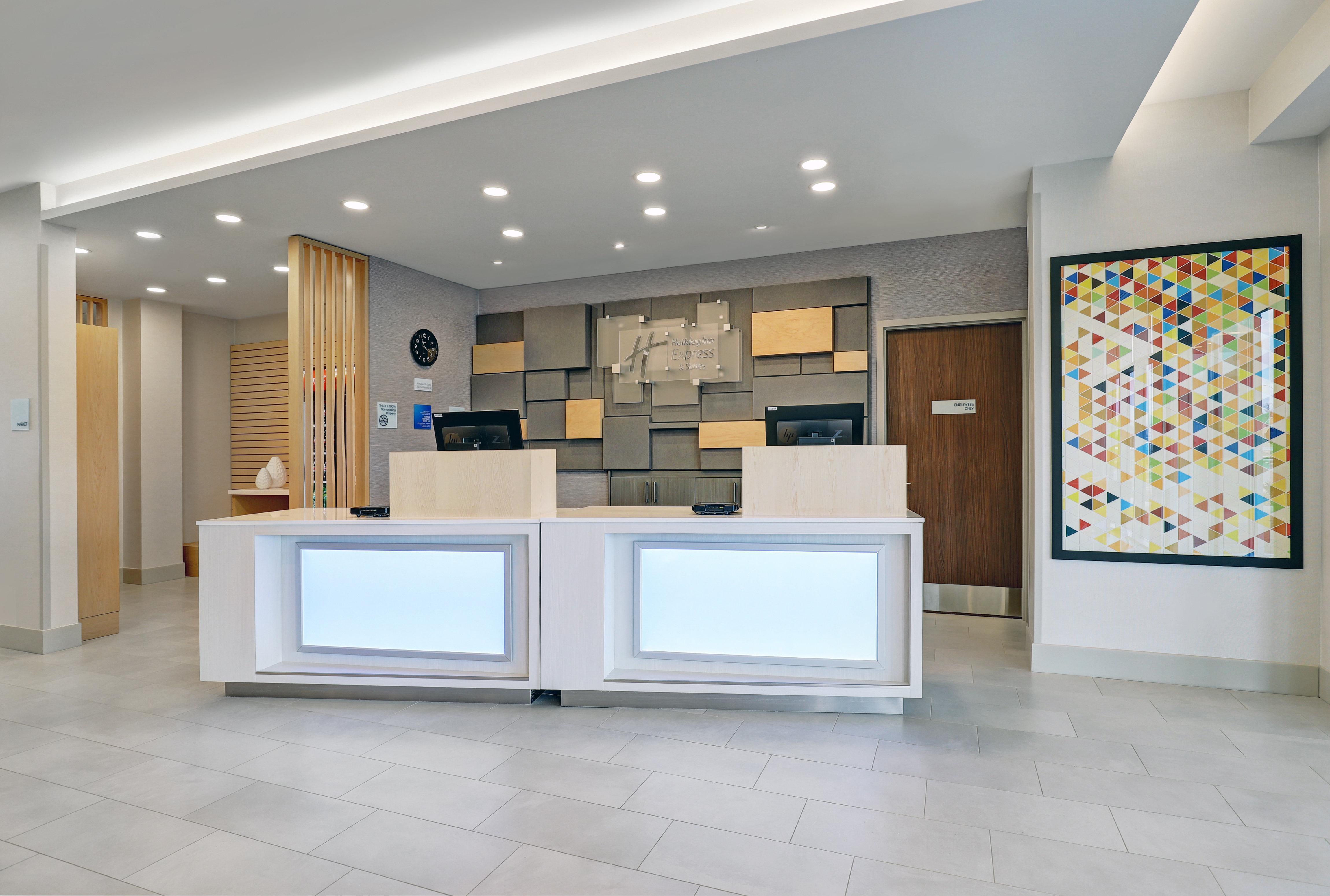 Holiday Inn Express&Suites - Port Elgin Exterior foto