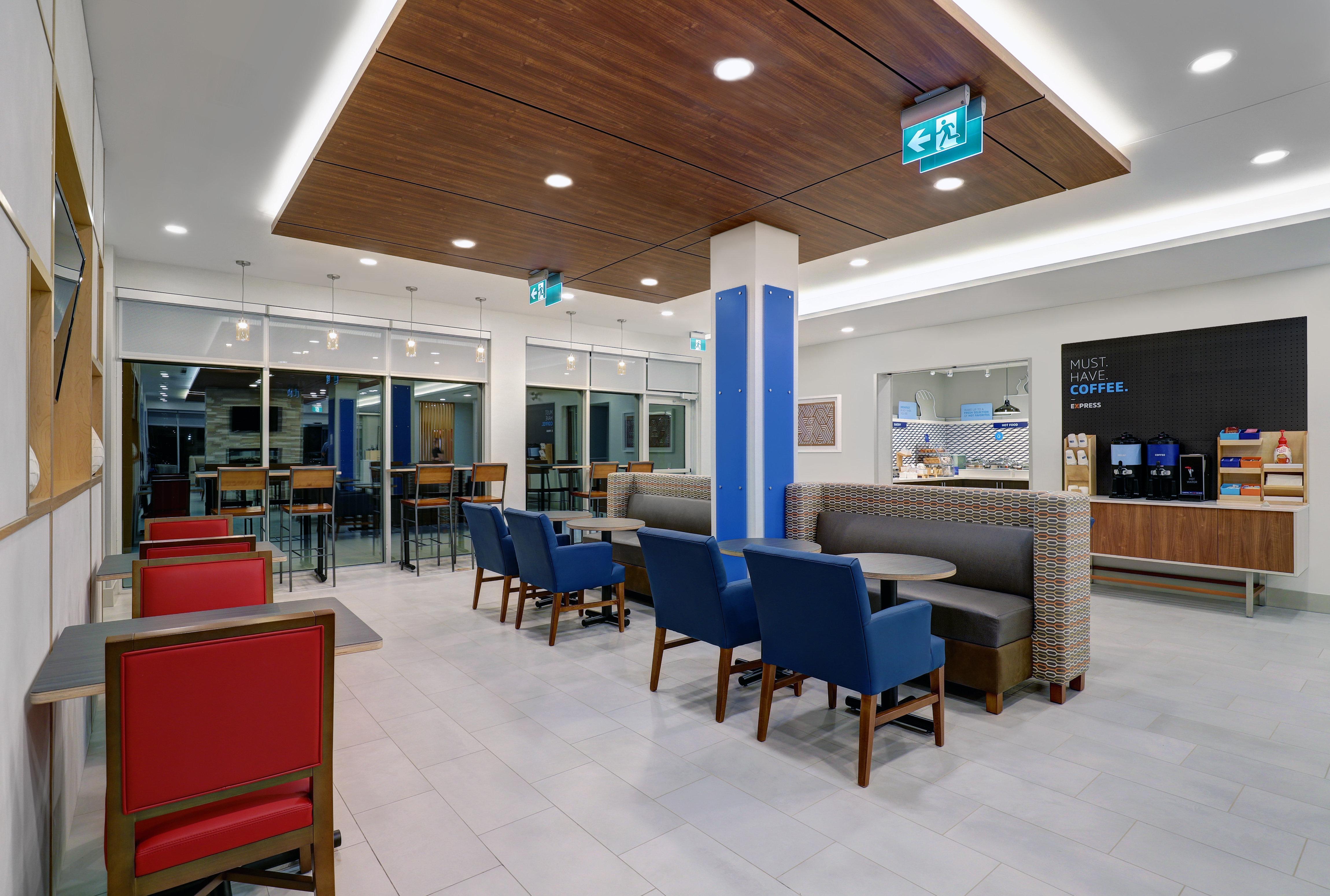 Holiday Inn Express&Suites - Port Elgin Exterior foto