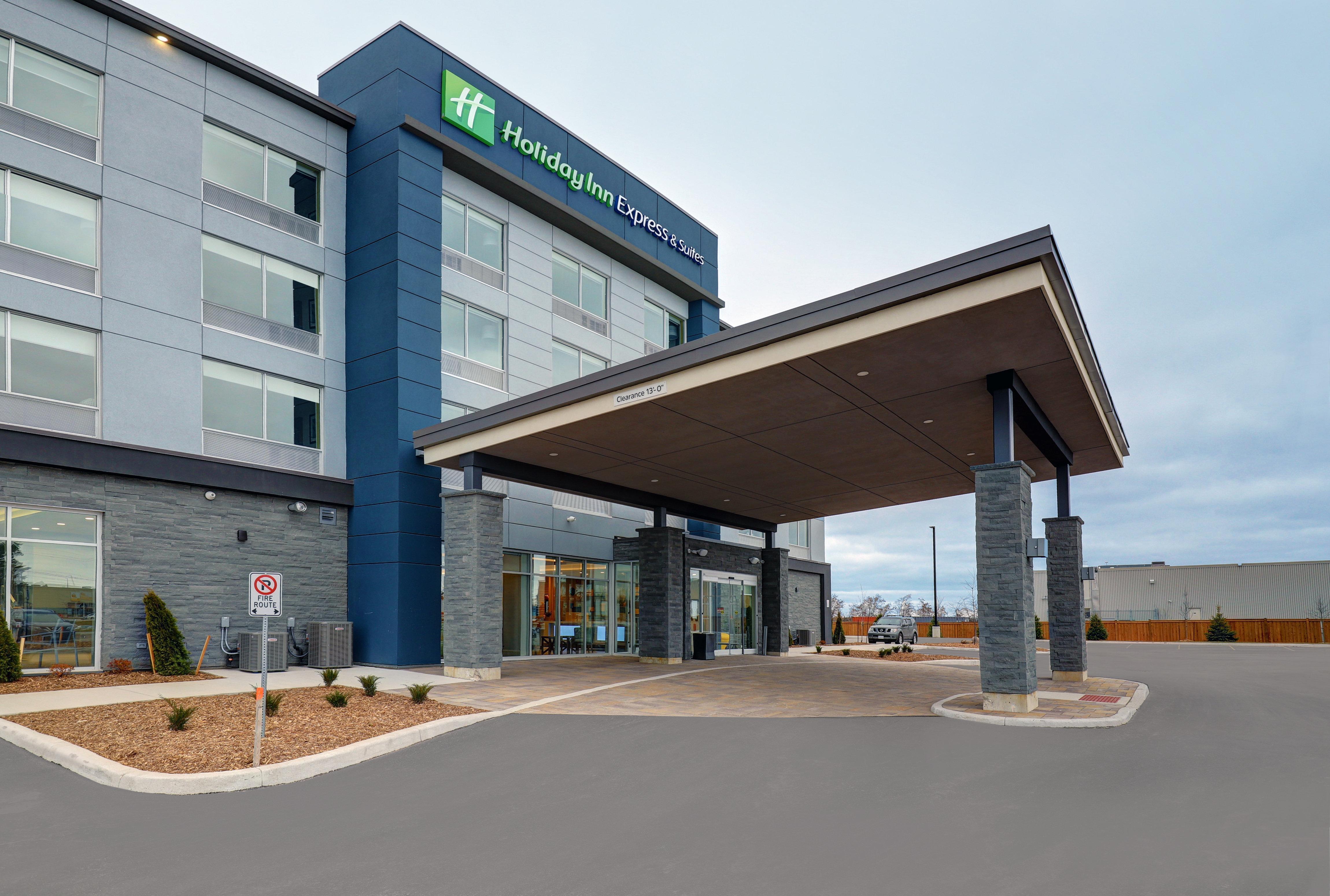 Holiday Inn Express&Suites - Port Elgin Exterior foto